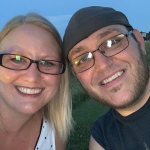 Meet your Posher, Cynthia